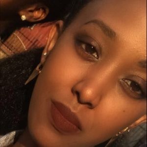 Meet your Posher, Sabrina